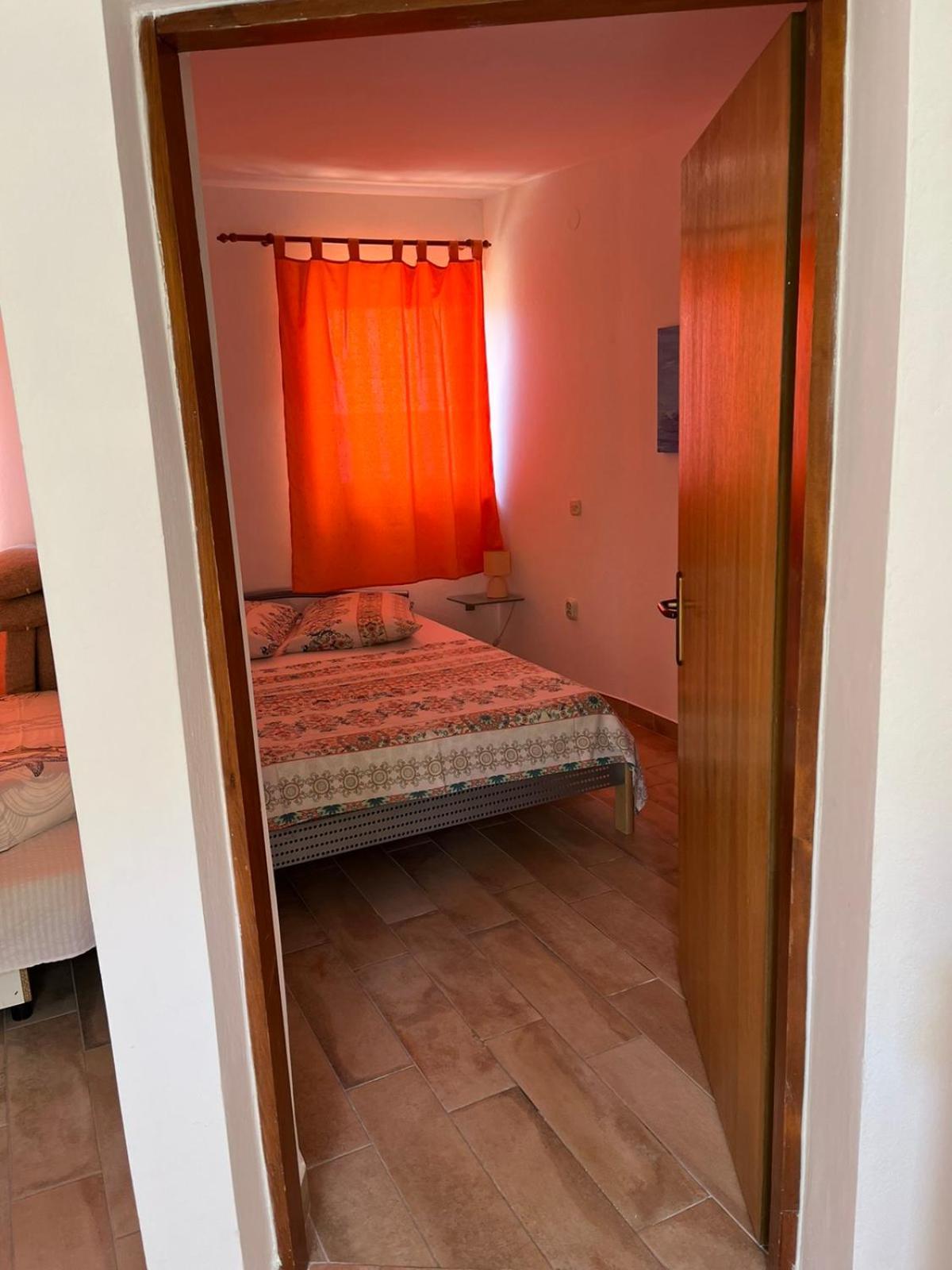 Apartment Jelena Раб Экстерьер фото