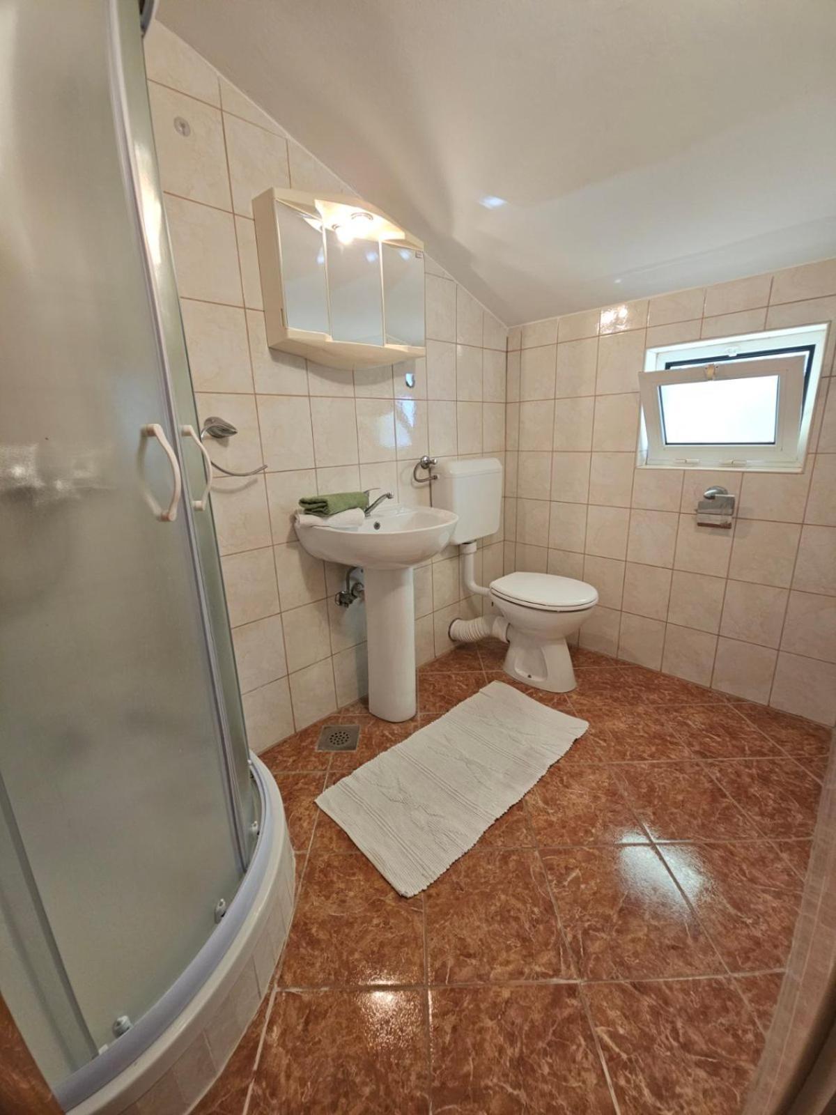 Apartment Jelena Раб Экстерьер фото