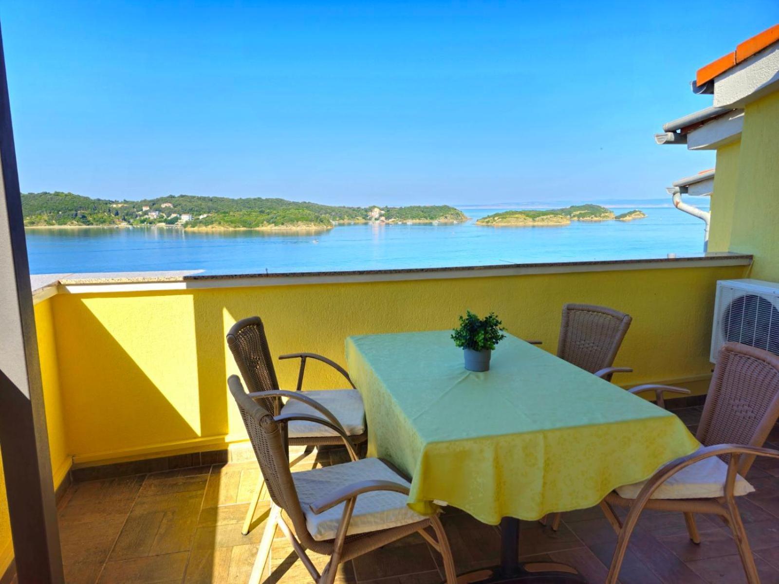 Apartment Jelena Раб Экстерьер фото